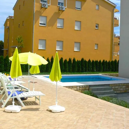 Appartamento Family Friendly With A Swimming Pool Kozino, Zadar - 18121 Kožino