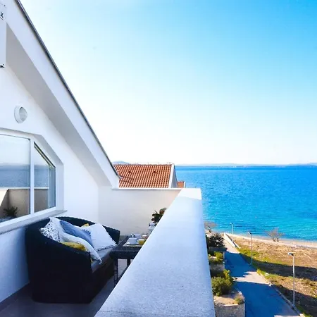 Family Friendly With A Swimming Pool Kozino, Zadar - 18121 Appartamento Kožino