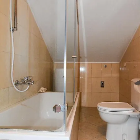 Family Friendly With A Swimming Pool Kozino, Zadar - 18121 Appartamento *
